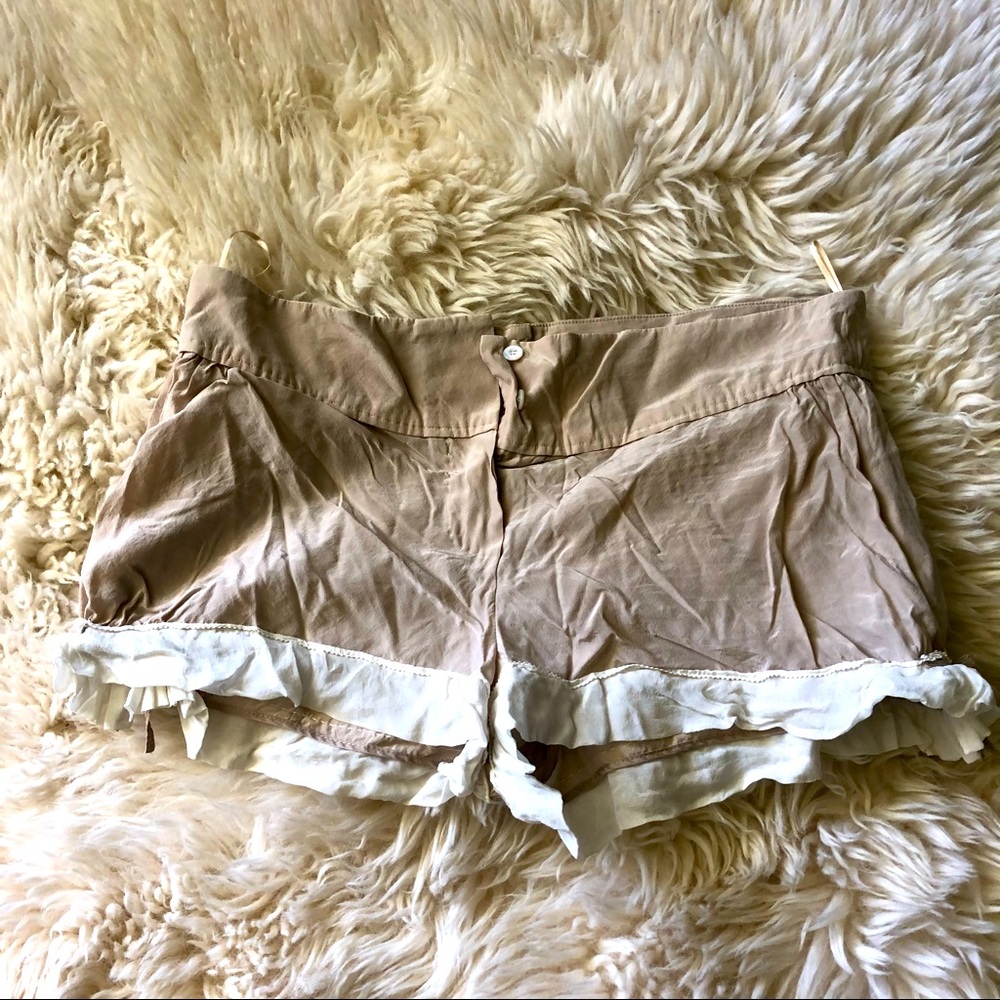 Louis Vuitton Silk Ruffle Trim light weight shorts 38